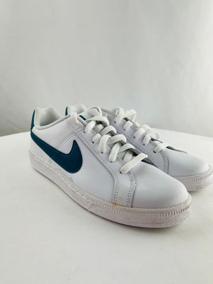 Nike Court Royale White Blustery Casual Sneakers Women's 8.5 | 749867-107