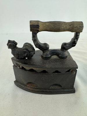 Antique Cast Iron Charcoal Box Iron Rooster Latch "OTS" Mark Sad Iron Vented