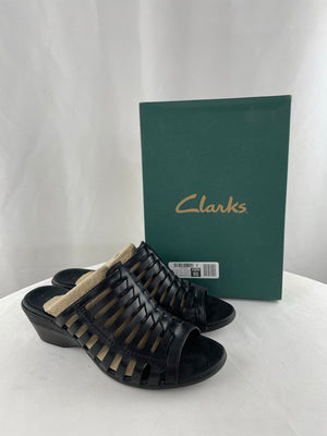 Clarks Bendables Bermuda Tiki Black Leather Wedge Slide Sandals Women's 8.5M
