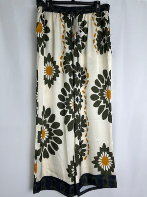 Skies Are Blue Curvy Cream/Olive Floral Print Silky Pull-On Wide Leg Pants 1X
