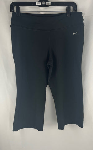 Nike Women's Black Activewear Dri-Fit Capri Leggings Size M