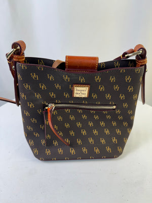 Dooney & Bourke Signature DB Logo Greta Small Zip Crossbody