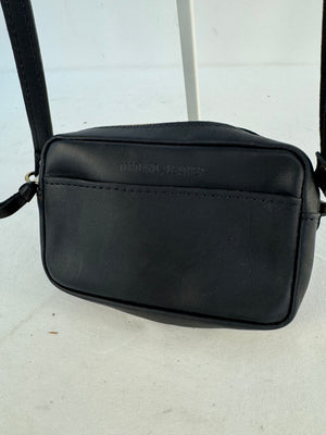Portland Leather Goods Black Camera Bag Purse Crossbody