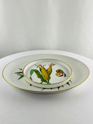 Royal Worcester Evesham Gold England Serving Platter & Baker/Casserole Set