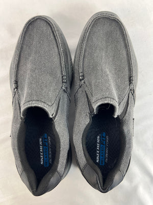 Skechers Relaxed Fit Memory Foam Black Canvas Slip On Shoes Mens Size 10 16941S