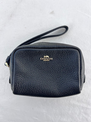 Coach Black Pebbled Leather Pouch Square Wristlet CW906