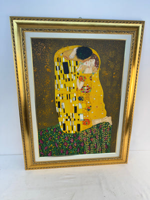Gustav Klimt "The Kiss" Framed Canvas Print Textured Ornate Gold Frame 35x27