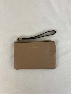 COACH Corner Zip Wristlet Beige Pebbled Leather Clutch Pouch 58032 H2178