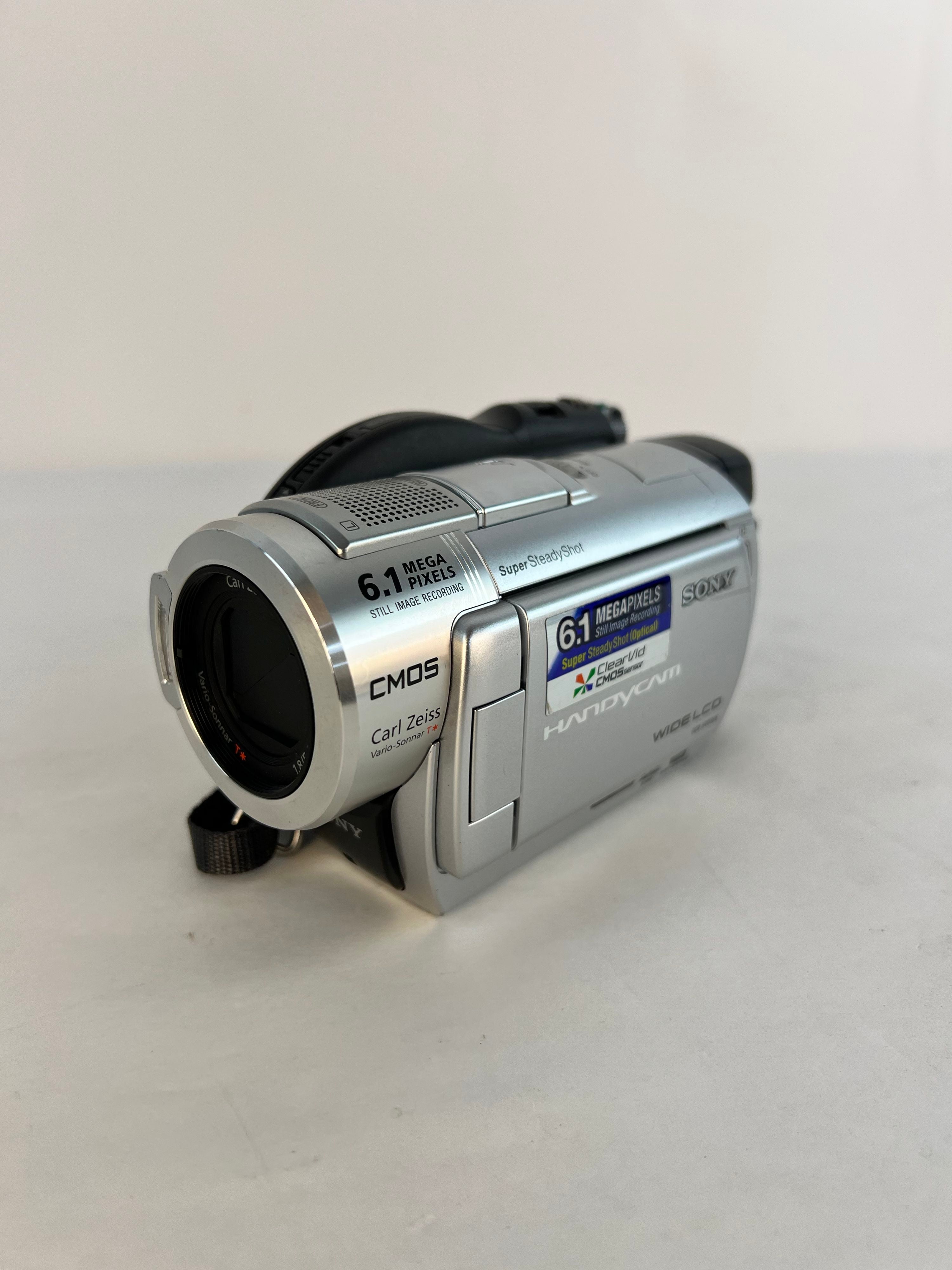 Sony Handycam DCR-DVD508 6.1MP DVD Camcorder Untested