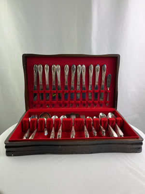 WM Rogers & Son Priscilla Lady Ann Silverplate Flatware Set w/ Original Box