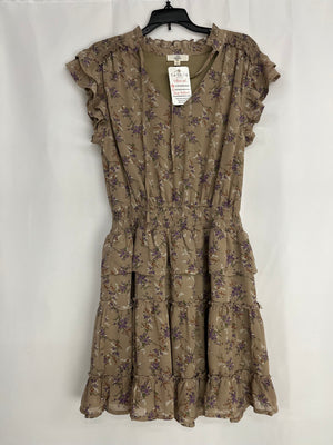 Entro A Romantic Twist Floral Smocked Dress Small La Di Da Boutique