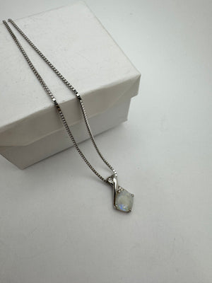 14K White Gold Opal Necklace 6.8g Box Chain w/ Pendant 20 in.