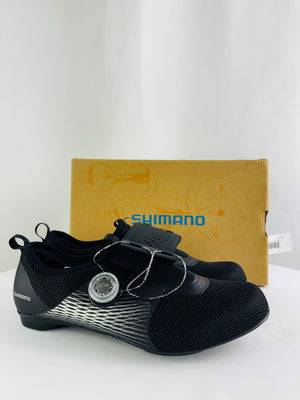 Shimano Dynalast Black Indoor Cycling Shoes Women's 8.5-9 Like New with Box