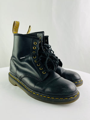 Dr. Martens 1460 Vegan Originals Black Smooth Leather Boots Size 7UK 9US Women