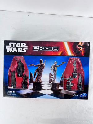 Hasbro Gaming STAR WARS CHESS Darth Vader Boba Fett Storm Trooper + GAMEBOARD