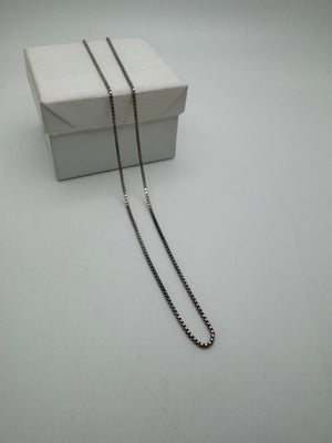 925 Sterling Silver Necklace 4.1g Box Chain 20 in.