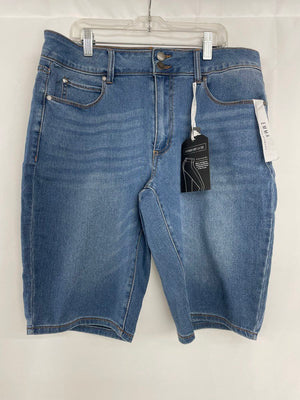 Tahari Comfort Luxe Emma Bermuda Denim Shorts Glacier Wash Women's 14 NWT