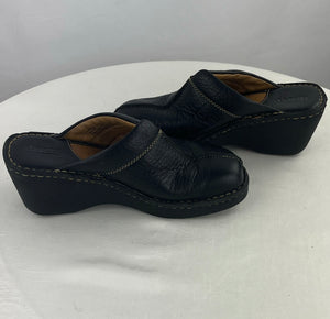 BORN Women's Black Leather Slip On Wedge Clogs Size 7