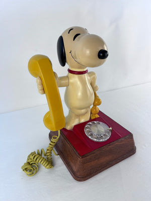 Vtg Snoopy Woodstock Rotary Dial Phone Marked 1958, 1966 On Foot Peanuts Gang