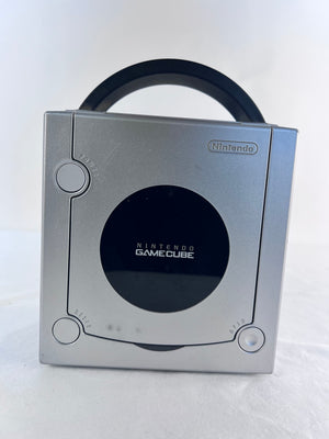 Nintendo GameCube System DOL-101(USA) Platinum FOR PARTS OR REPAIR