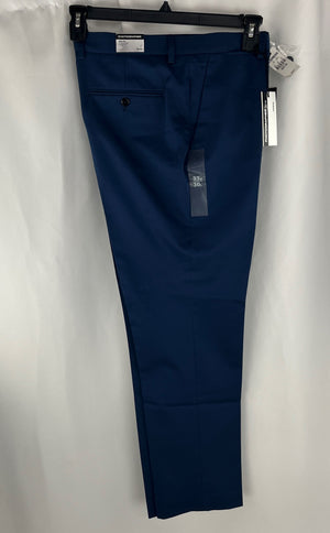 Express Men's Photographer Slim Fit Navy Plain Front Slacks Size 33x30 NWT
