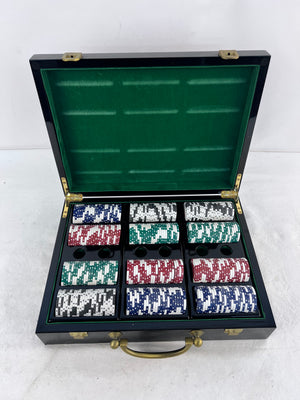 Vtg The Sopranos Poker Chip Set 300 Count w/ Case, Cards, Dice, Dealer Button
