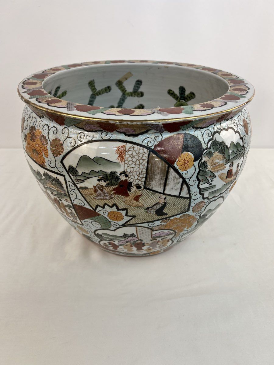 Large Chinese Bowl Famille Rose Geisha Goldfish Jardiniere Porcelain Pot Planter
