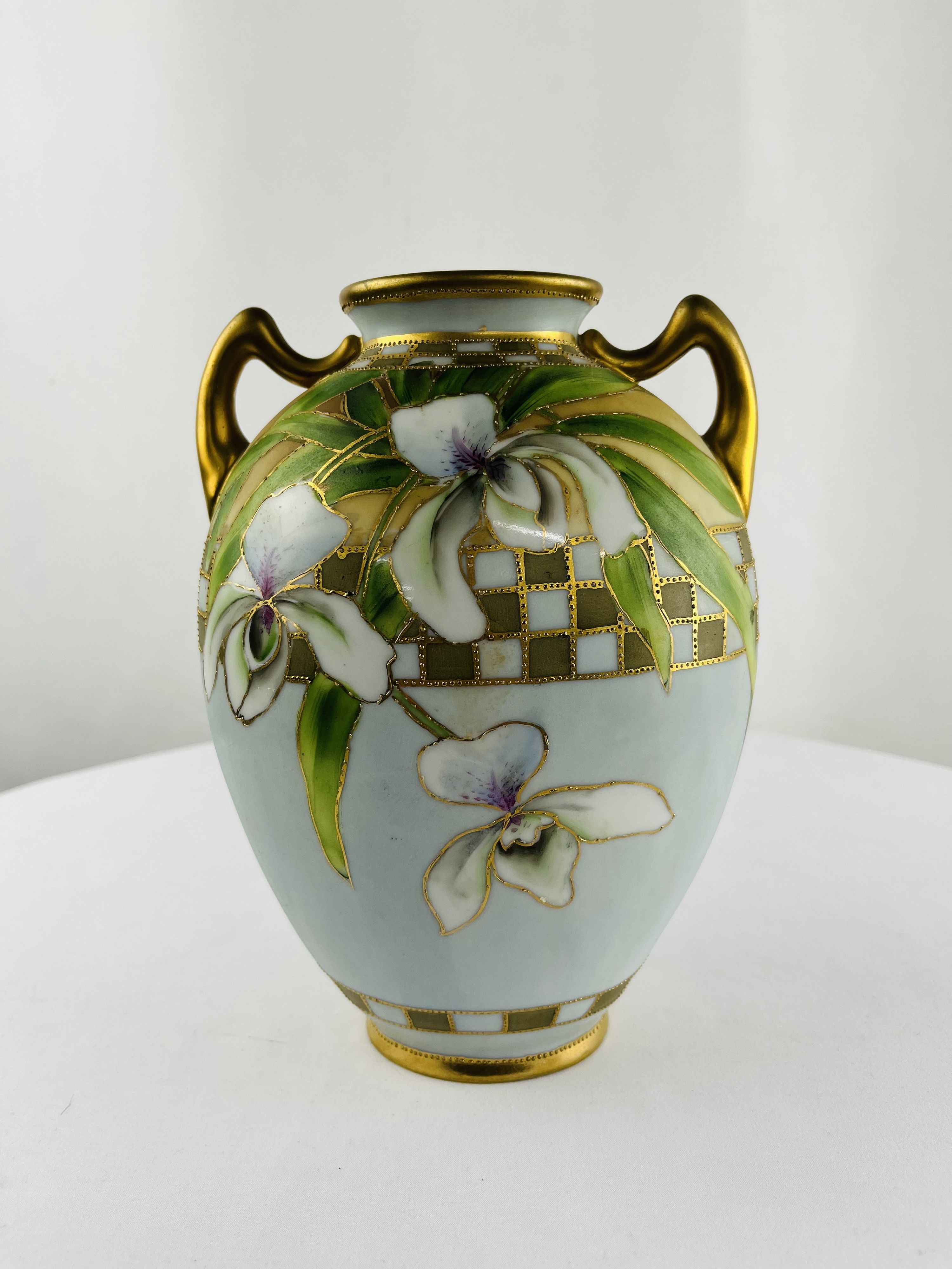 Antique Nippon Morimura Hand Painted White Orchid Vase Blue w/ Gold Trim Moriage