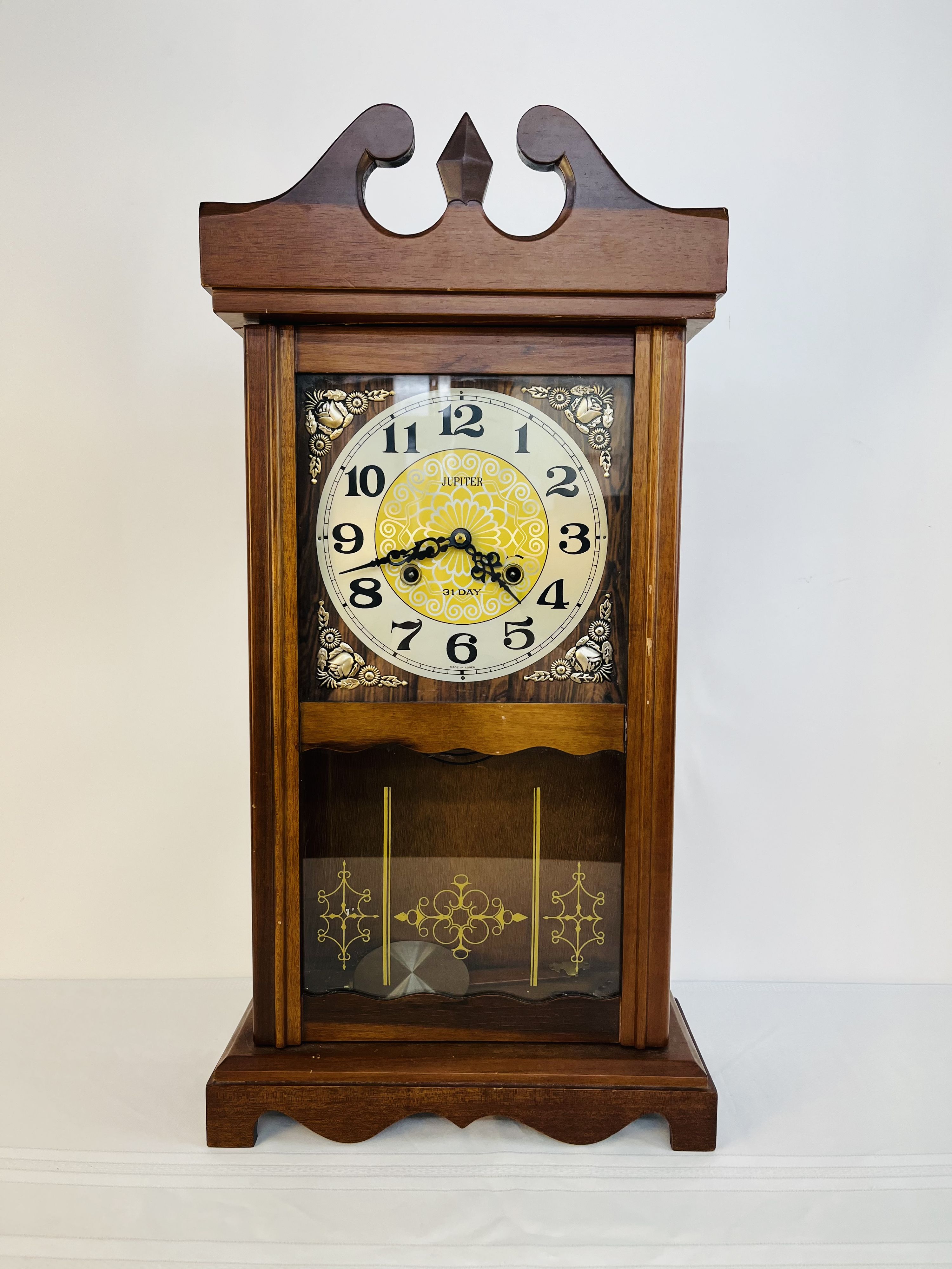Vintage Jupiter 31 Day Mechanical Wooden Floral Accents Wall Clock Ticks