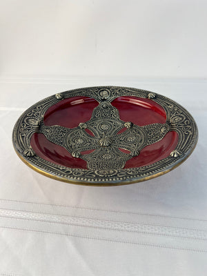 Vintage Moroccan Ceramic Plate Bowl with Silvertone Metal Inlay 10.5"
