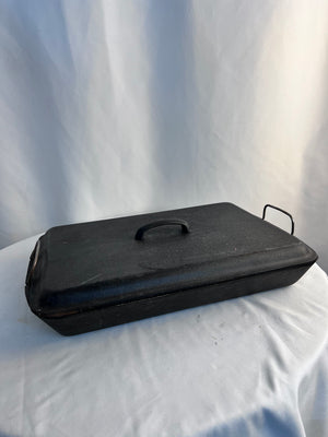 Vintage Cast Iron Rectangular Dutch Oven with Lid Casserole Dish 16" x 11"