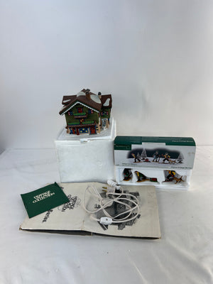 Department 56 Sport Alpine Village Series Sport Laden 56120 Trekking In The Snow