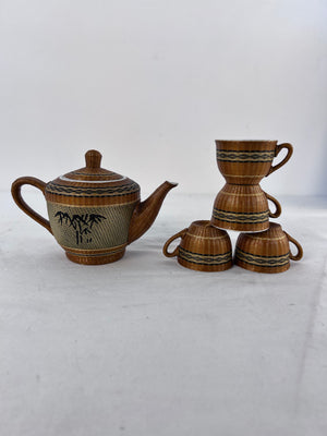 Porcelain Teapot & 4 Cups with Bamboo Weave Cover, Panda Eating Bamboo Pattern