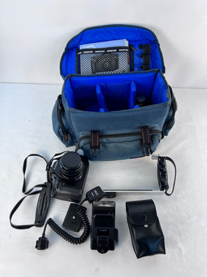 Canon EOS 650 EF 50mm Lens 35mm Camera Lots of Extras UNTESTED AS IS PARTS