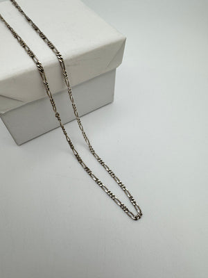 925 Sterling Silver Necklace 2.7g Figaro Chain 16 in. Dark Academia