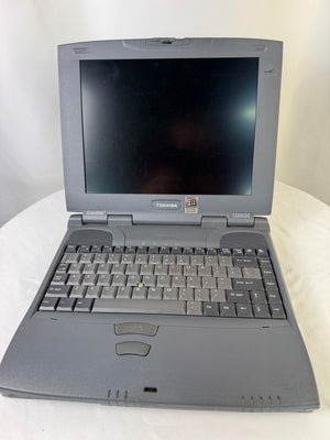 Vintage Toshiba 1555CDS Laptop w Power Adapter (Powers on, but nothing displays)