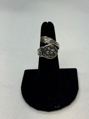 925 Sterling Silver Ring 8.9g Atq English Floral Repousse Wrap Spoon Size 5.5