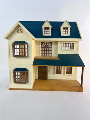 Epoch Calico Critters Sylvanian Families Deluxe Village Hill House Green Roof