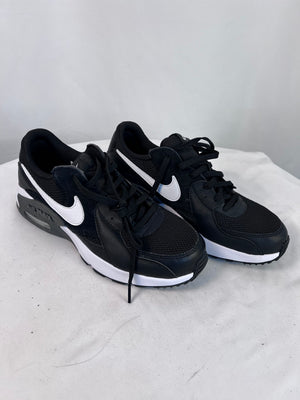 Nike Air Max Excee Black White Women's Size 9 Running Shoes CD5432-003 Used