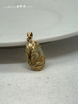14K Yellow Gold Jadeite Pendant 2.4g Two Swans Filigree Jade Vintage