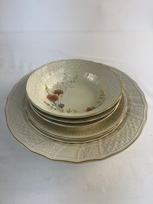 Lot of 6 Mikasa Margaux D1006 Bowls: 1 Serving, 2 Cereal, 3 Fruit - Vintage