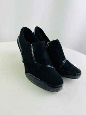 Clarks Artisan Black Suede Leather Zip Booties Women's Size 8.5
