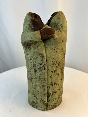 Lisa Lamonthe 1995 Taos Pueblo Blanket People Couple Pottery Clay Sculpture