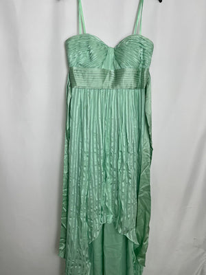 BCBMAXAZRIA Alicia Silk Opaline Green Charmeuse Formal Gown Size 8 NWT