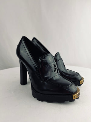 Karl Lagerfeld Paris Virna Black Solid Pump Heel Women's 5.5M