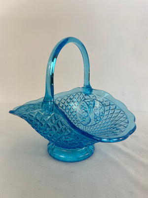 VTG Indiana Glass Canturbury Blue Basket Applied Handle Criss Cross Fruit Design