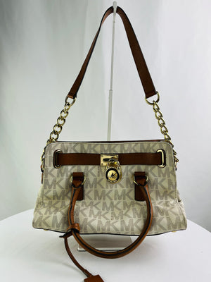 Michael Kors Signature Coated Canvas Hamilton Satchel in Vanilla