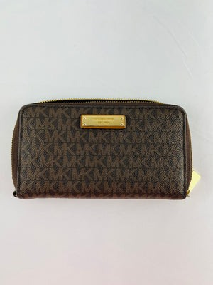 Michael Kors Signature Jet Set Travel Continental Brown Zip Wallet