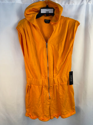 NWT Bebe Sleeveless Bold Shoulder Hoodie Romper Marigold Orange Zip Medium M