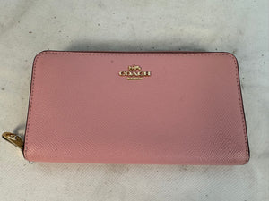 COACH Accordion Zip Around Wallet Pink Crossgrain Leather Gold Logo Clutch